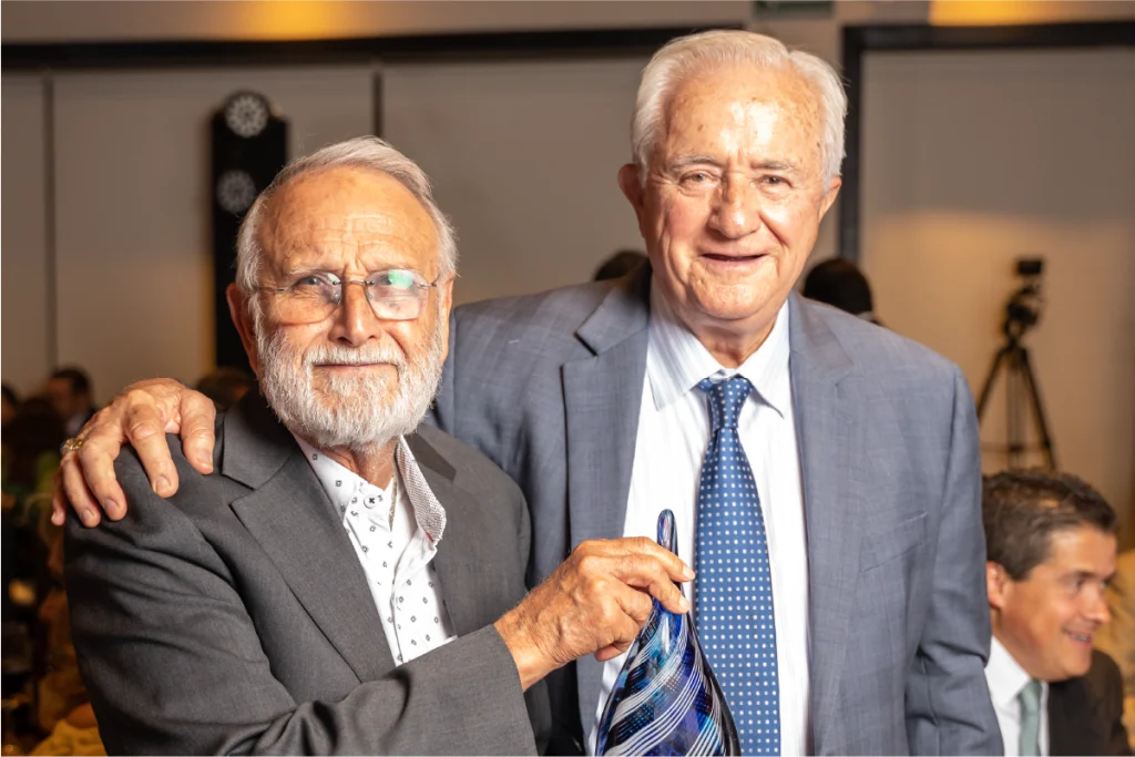 Architects Leopoldo de la Maza and Victor Hermosillo founding partners